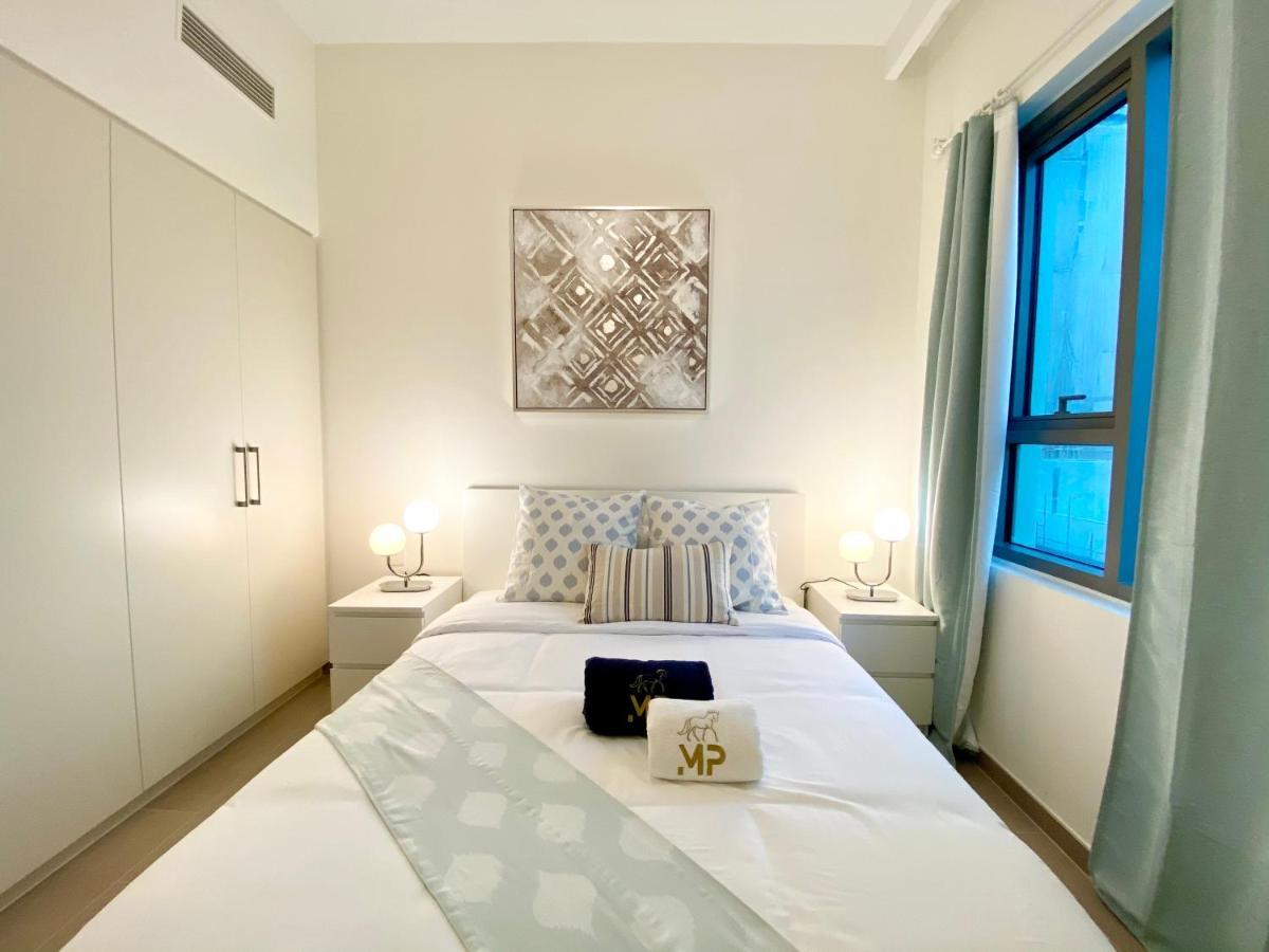 Apartment Marco Polo - Lofty Apt With Balcony Near Hills Mall *